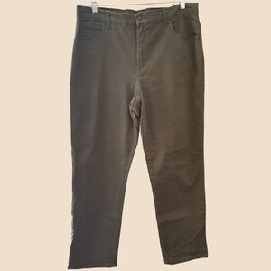 Gloria Vanderbilt Women's Amanda Pants Classic Fit in Army Green - Size 14